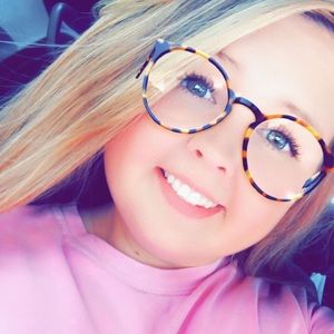 Meet your Posher, Bree